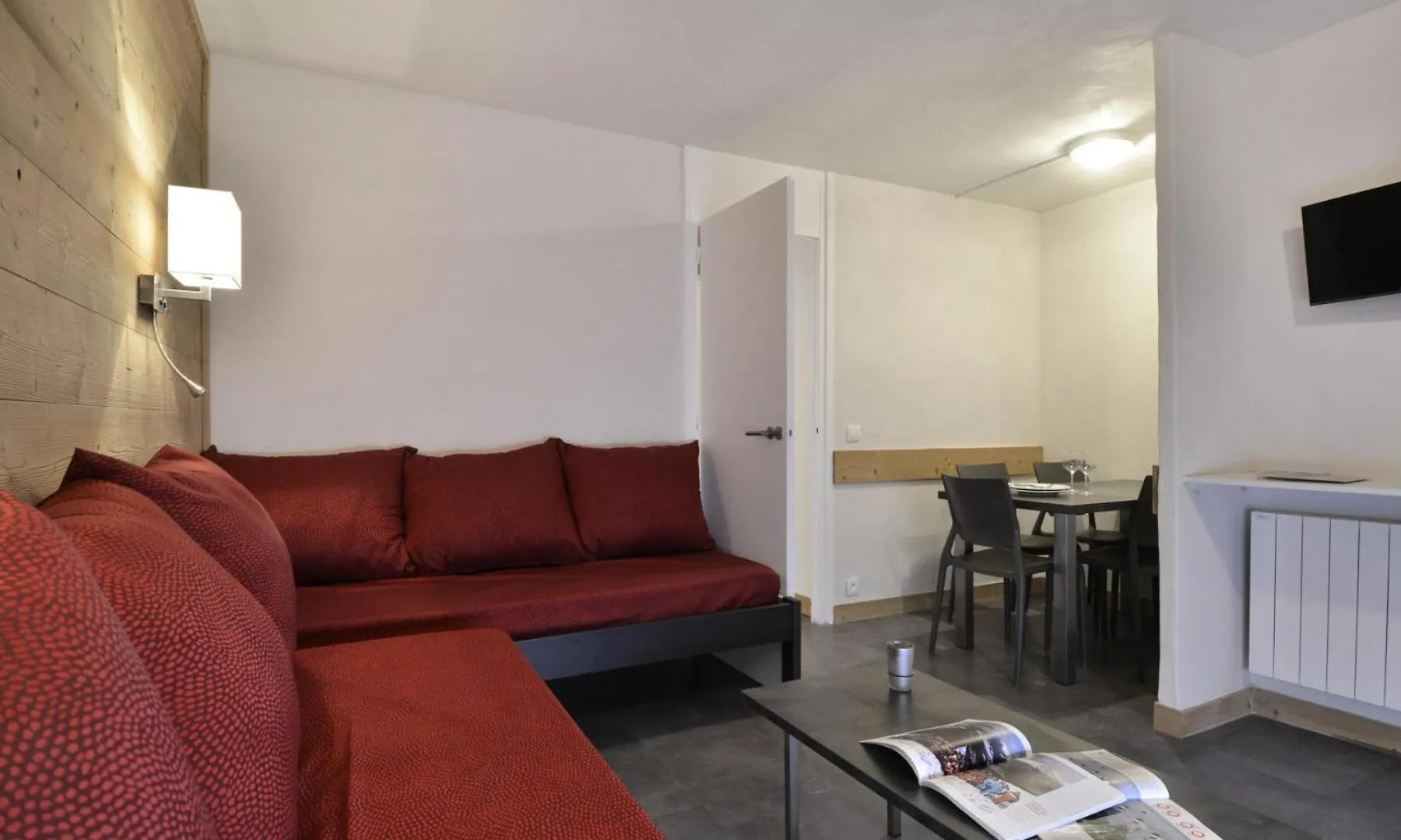 Apartment Residence Saint Jacques A - 2 Pieces Pour 5 Personnes 91 Macot-la-Plagne France
